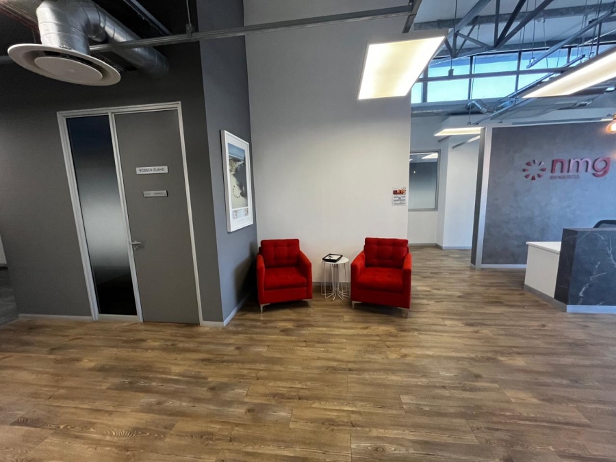 To Let commercial Property for Rent in Bo Oakdale Western Cape